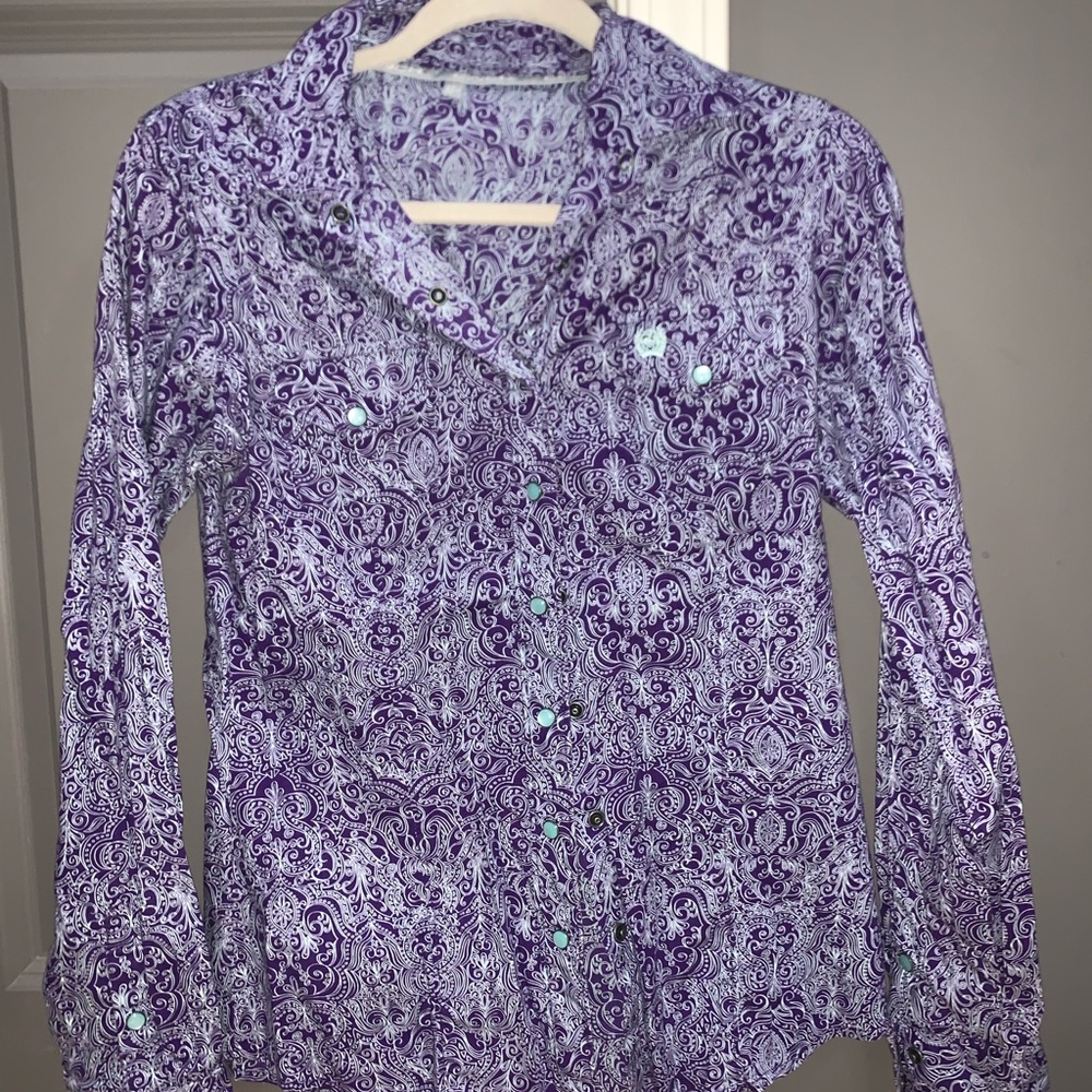 Women’s Cinch Button Up